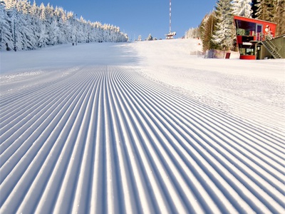 piste_frisch_senkrecht.jpg