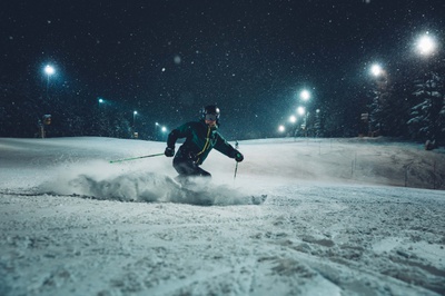 Flutlicht Skifahren